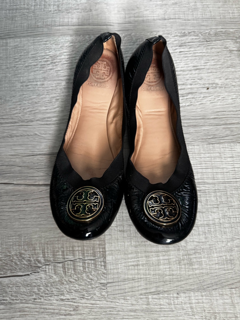 Tory Burch Black Patent Logo Round-Toe Ballet Flats